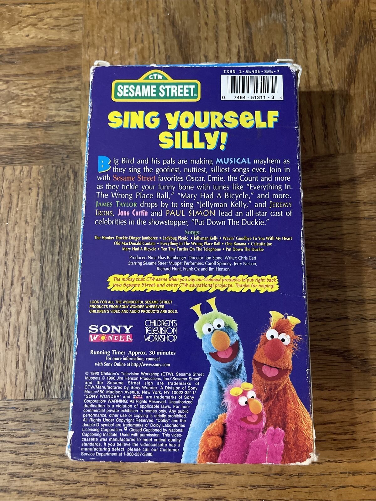 Sesame Street Sing Yourself Silly VHS CDs