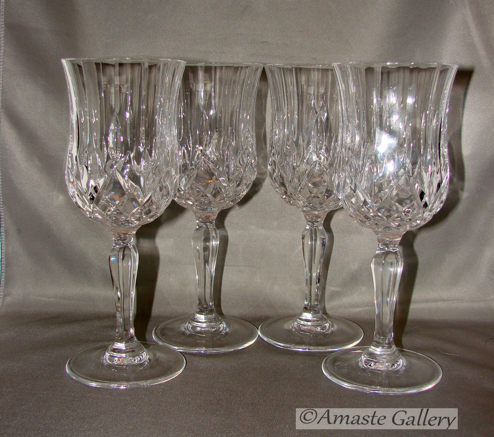 Set Of Royal Crystal Rock Rcr Opera Pattern Crystal Cut Water Wine