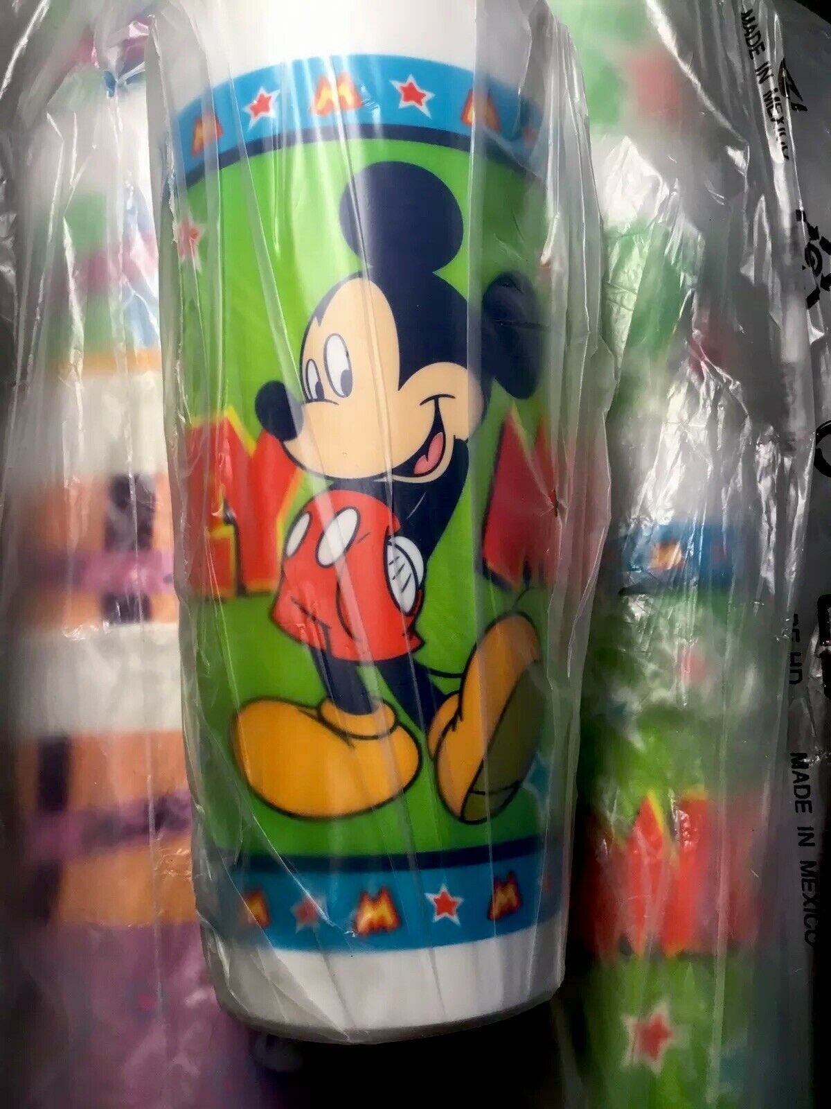 NEW VINTAGE Tupperware Mickey Minnie Mouse 16 Oz Tumblers With Lids