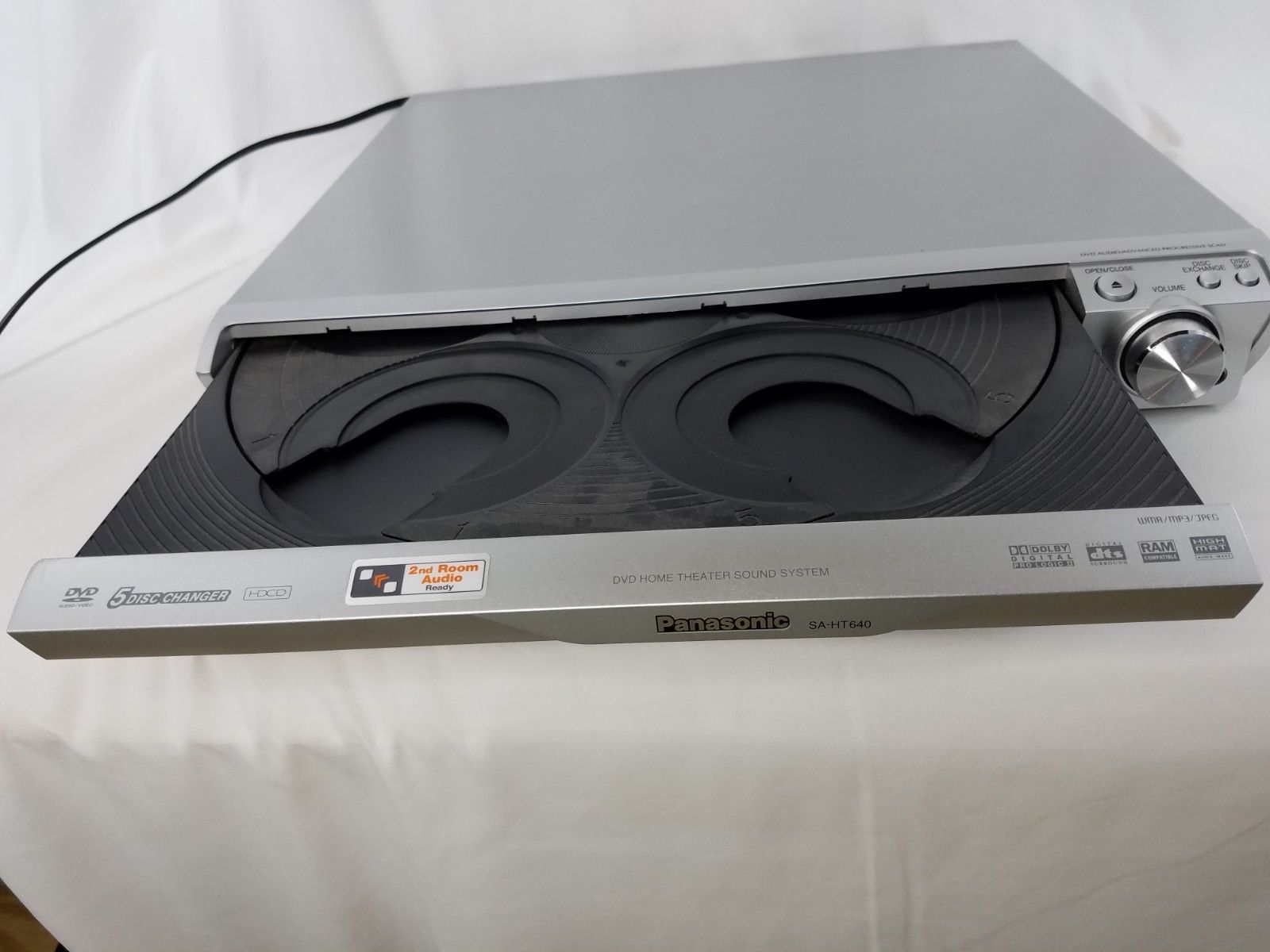 Panasonic SA HT640 Home Theater Receiver 5 Disc DVD Changer Player NO