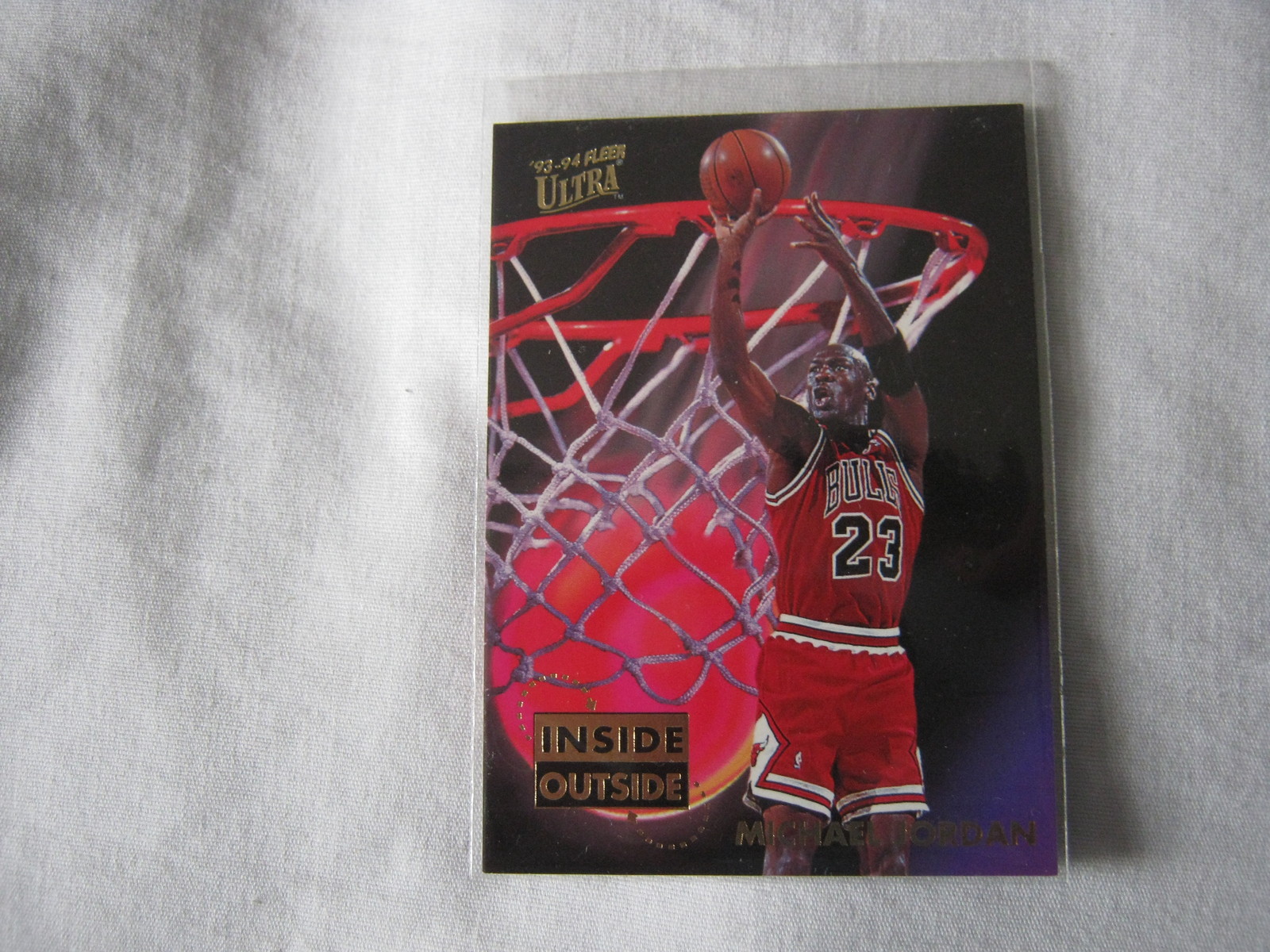 1993 94 FLEER ULTRA MICHAEL JORDAN INSIDE OUTSIDE INSERT CARD 4 OF 10