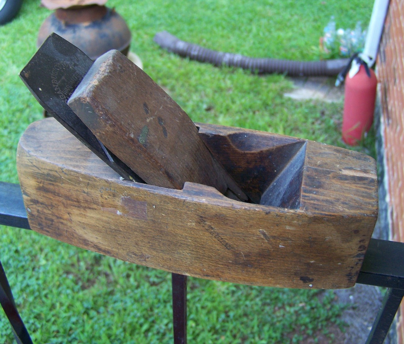 Antique Very Old Wood Plane SANDUSKY TOOL CO. WARRANTED ...