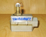 Micro switch dte6 2rn80 thumb155 crop