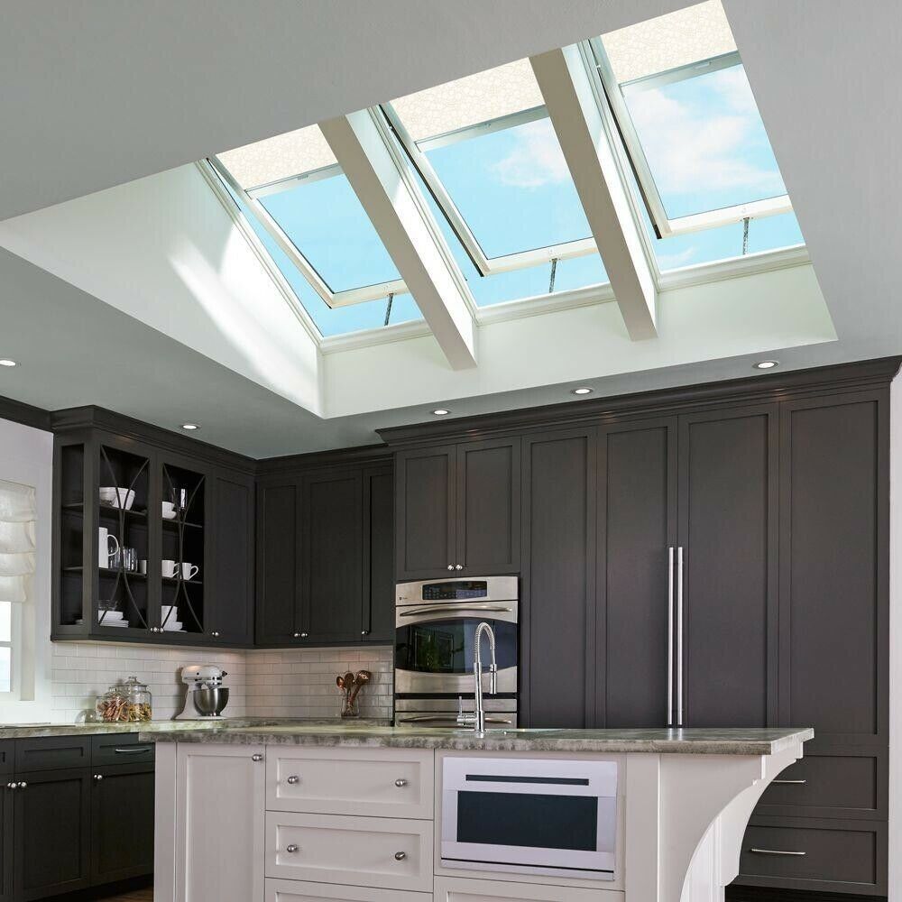 velux-skylight-blind-51-6-in-solar-powered-light-filtering-classic