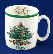 Spode Christmas Tree Mug 1995 w Green Trim S3324-U 35 - $5.00