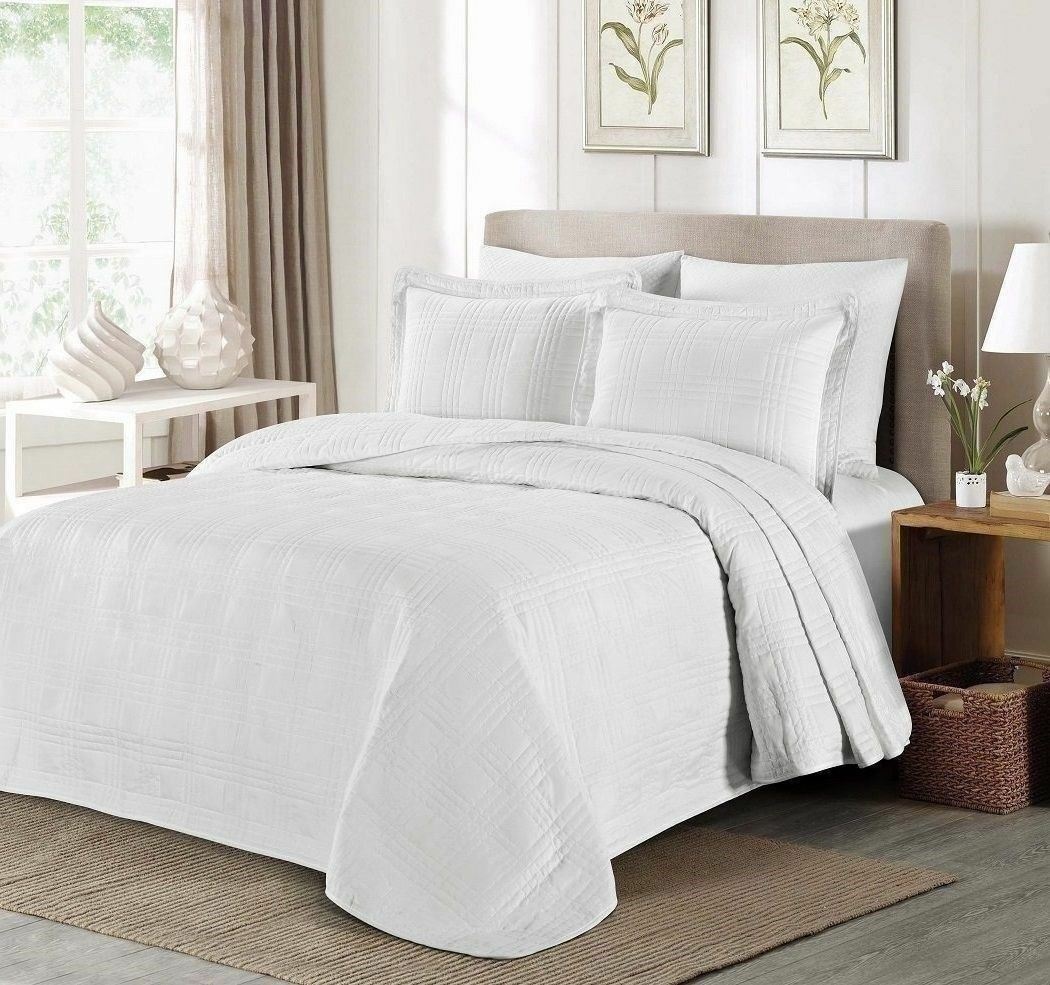 Queen Cal King Bed Solid White Plaid Oversized 3 pc Quilt Set Coverlet ...