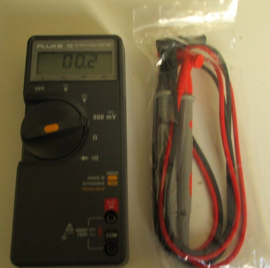 Fluke 70 Series II Multimeter Calibrated plus leads Other Thermometers