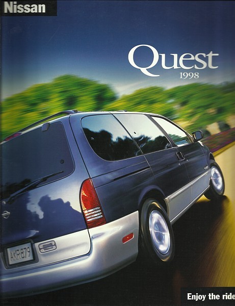 1996 Nissan Maxima 30-page Original Car Sales Brochure Catalog GLE SE GXE 