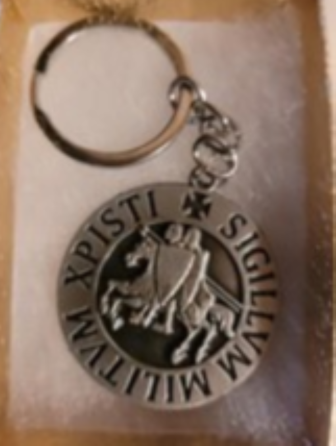 Large two templar knights key ring  large 