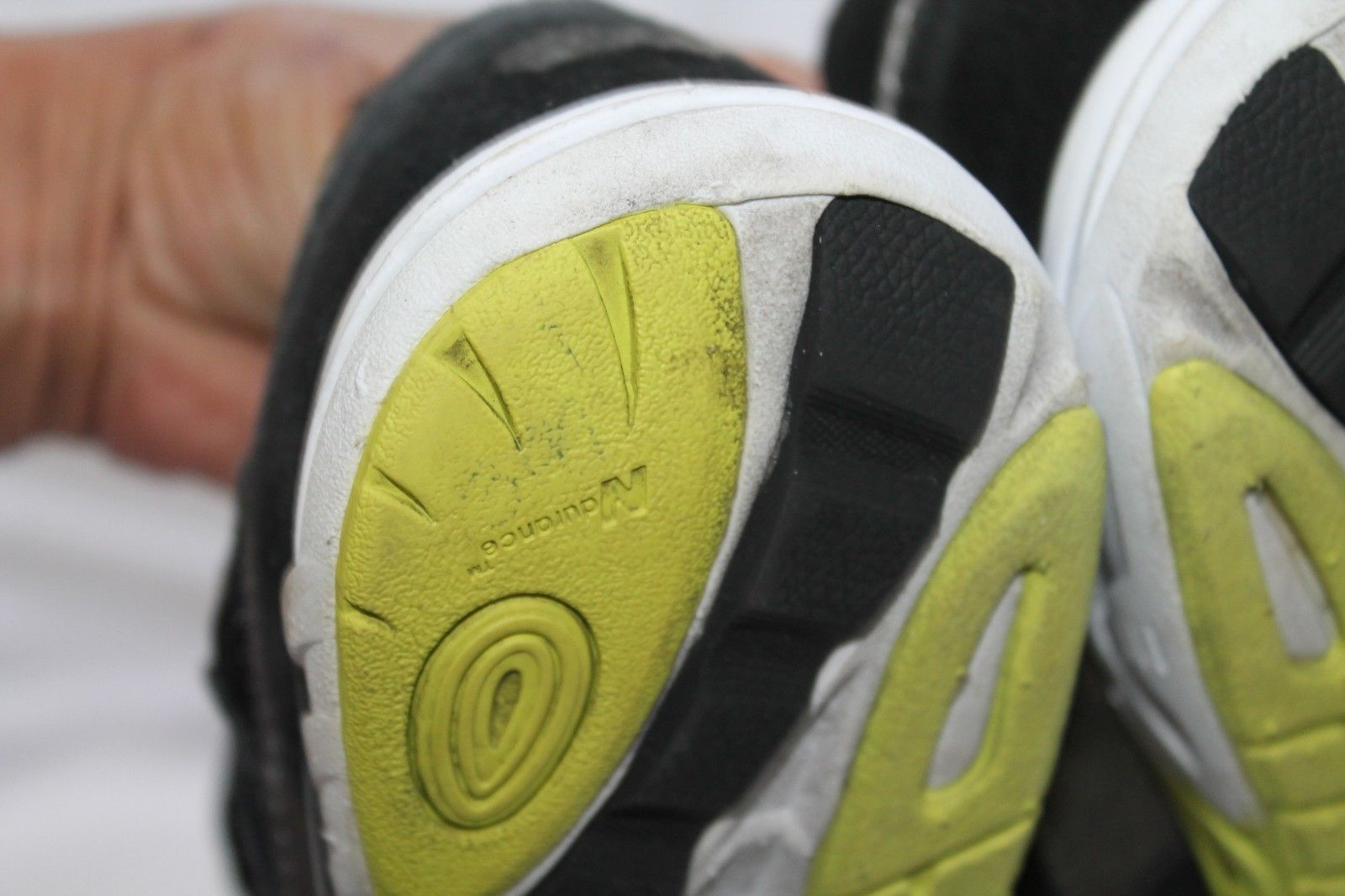 tenis new balance abzorb