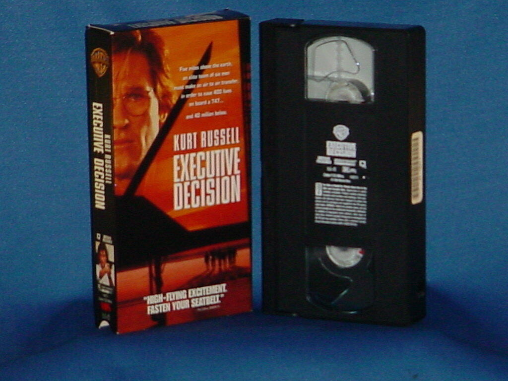 KURT RUSSEL STEVEN SEAGAL Executive Decision VHS HALLE BERRY JOHN