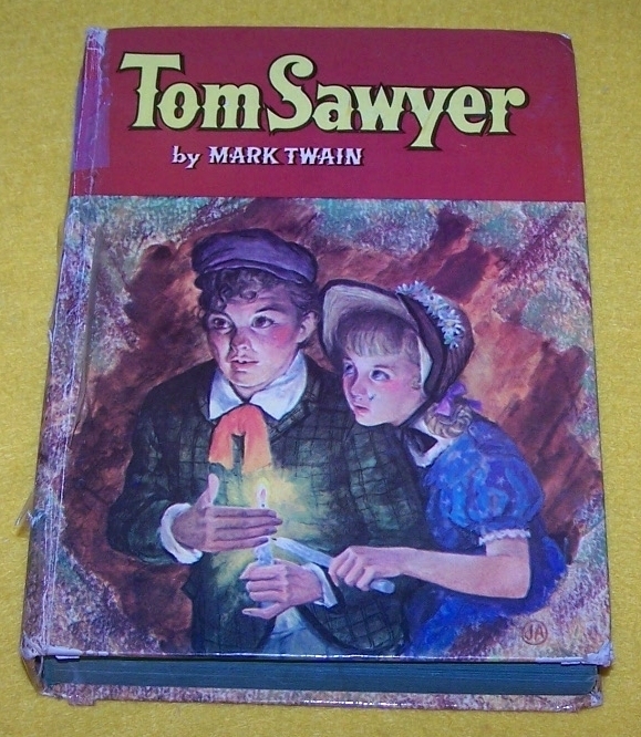 Том сойер книга суть. Том Сойер книга. Приключения Тома Сойера издания. Том Сойер обложка книги. Приключения Тома Сойера Эксмо.
