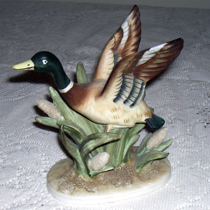 lefton duck figurine