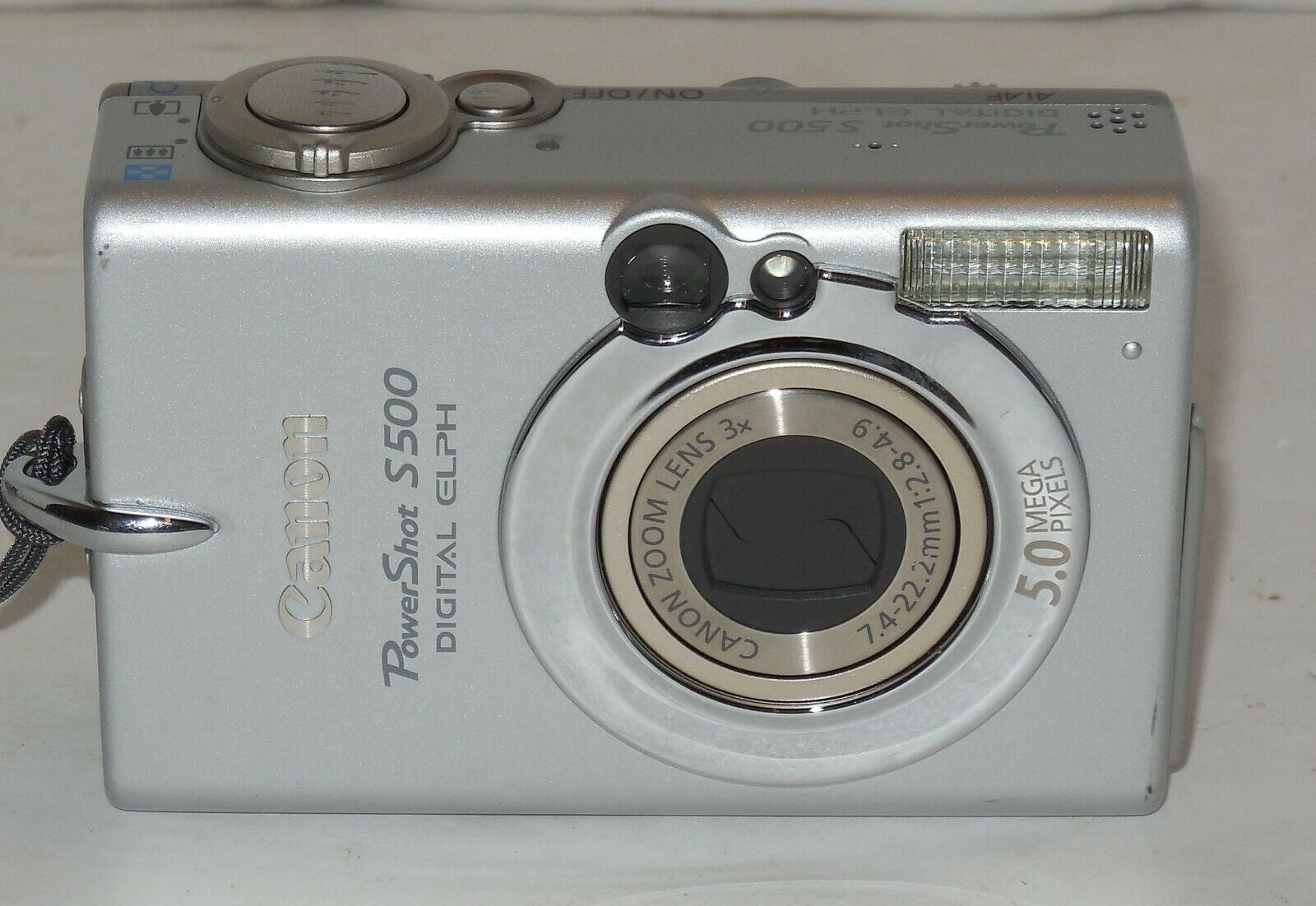 Canon PowerShot Digital ELPH S500 5.0MP Digital Camera Silver