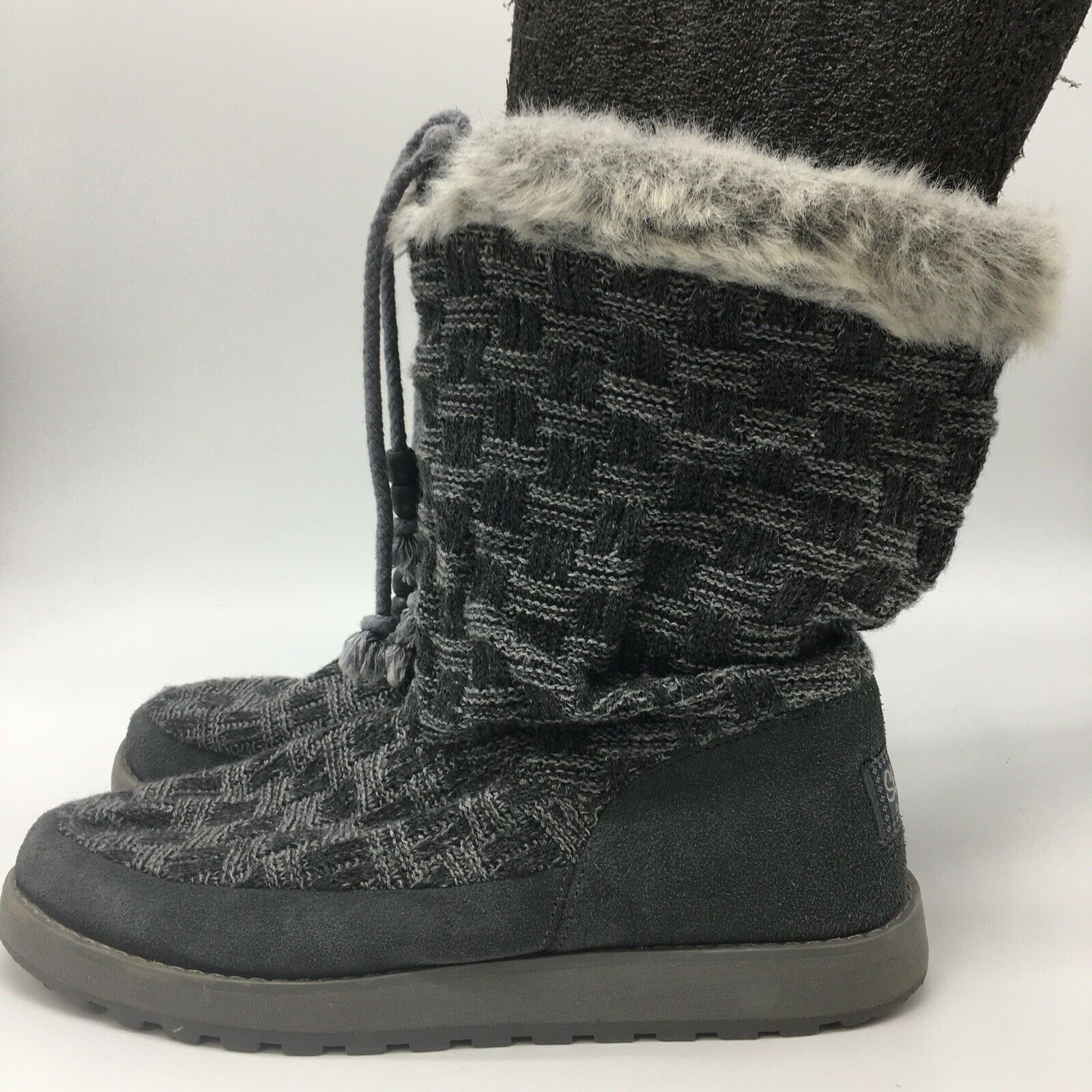 skechers knitted boots