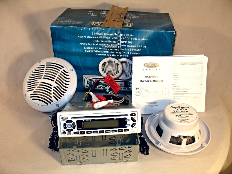 Jensen Marine Stereo and Speakers NIB and 50 similar items