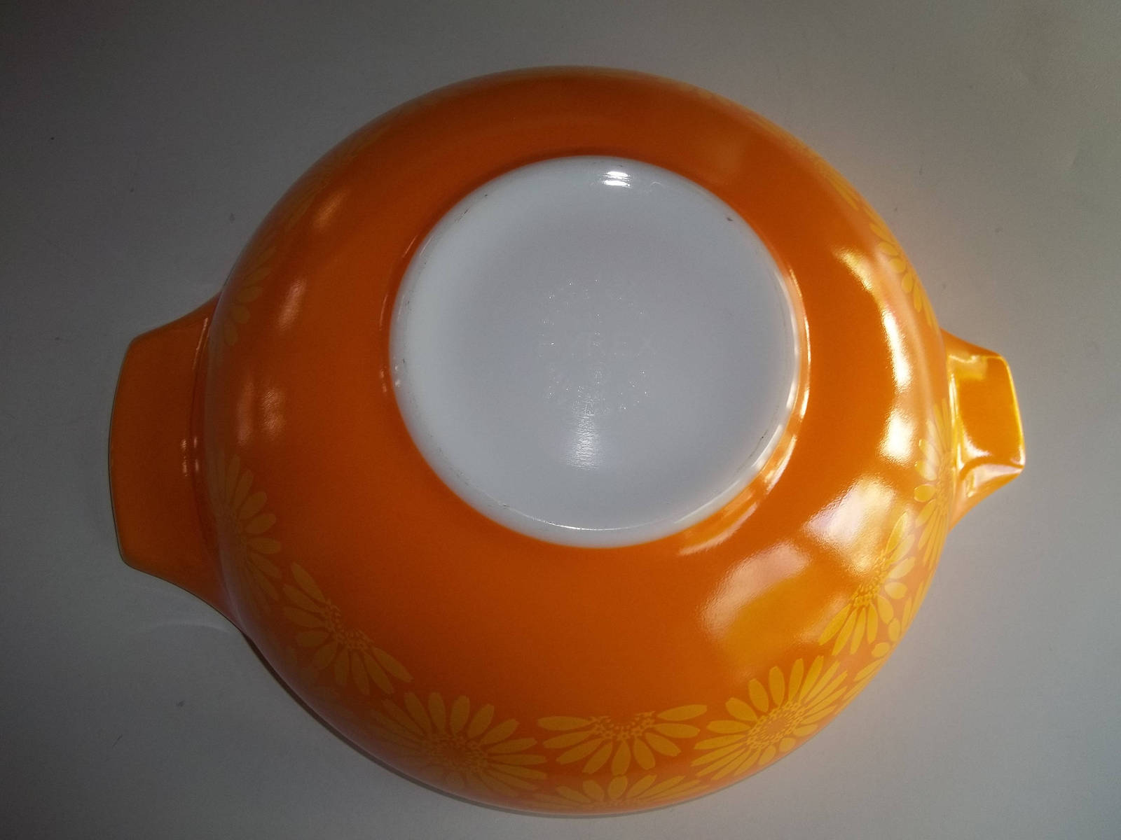 444 Sunflower 4 Quart Pyrex Cinderella Mixing Bowl Mixing Bowls