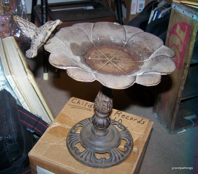 Vintage Cast Iron Hummingbird Bird Bath Garden Birdbath Feeder Lot 29