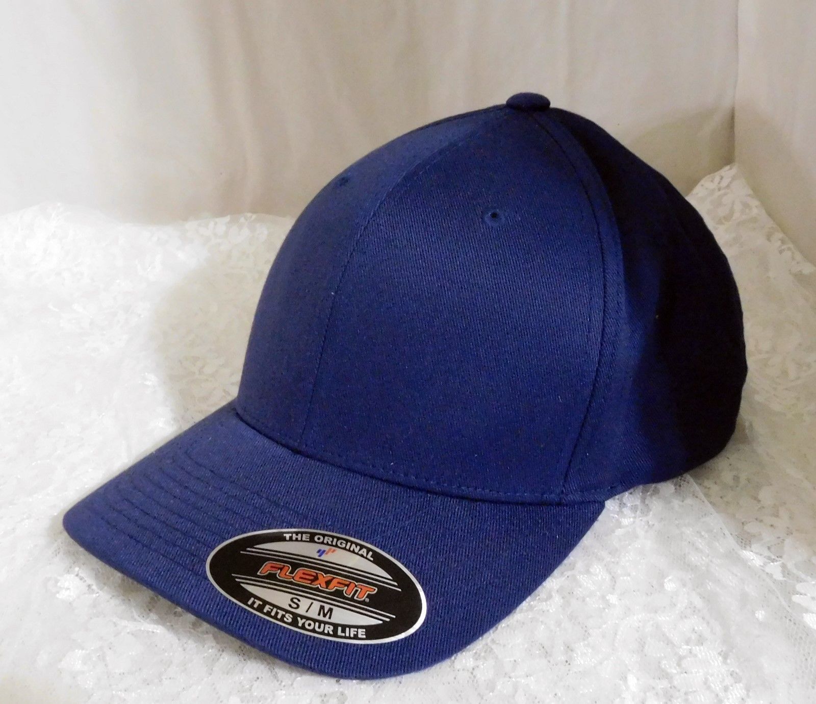 Decky Plain Fitted Cap Navy Size 7 1//2 Brand New Free P/&P UK Seller