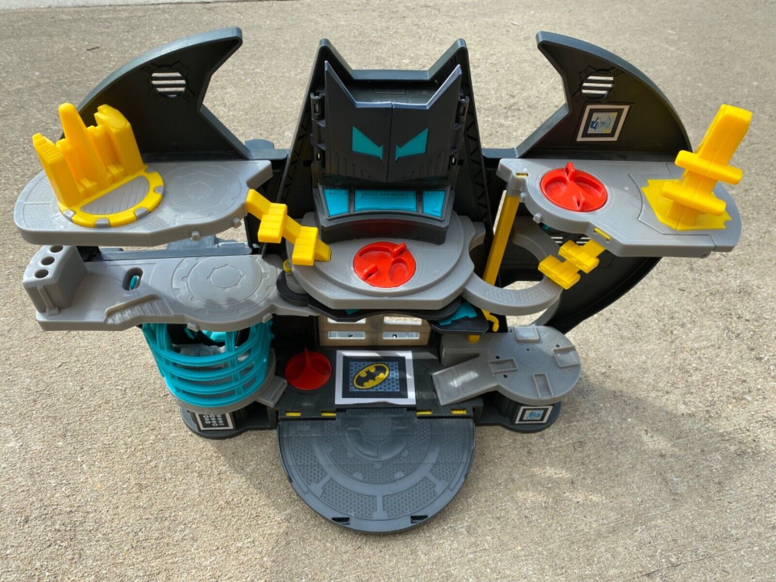 Fisher Price Imaginext DC Batman Batcave Bat Cave Playset Imaginext