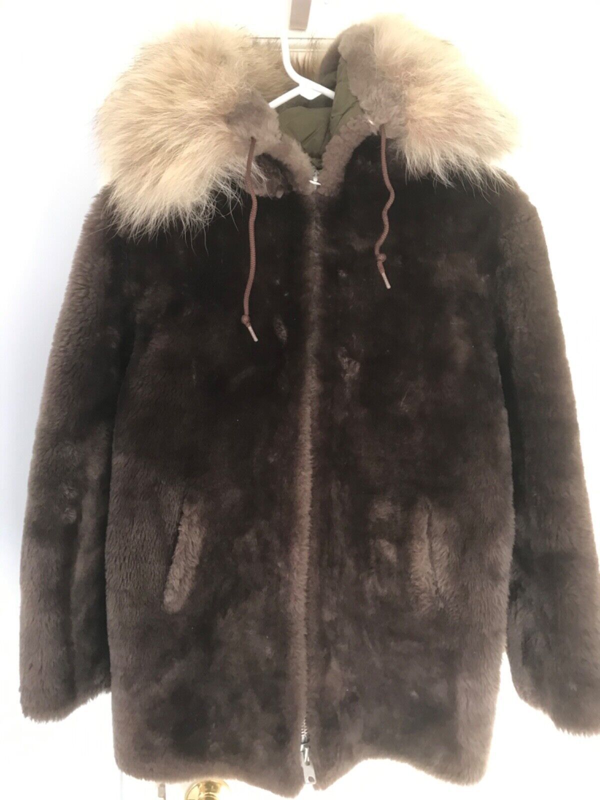 Primary image for Vintage TOTEM HOUSE Alaska Fur Parka SHEARLING Eskimo Coat Jacket Ladies VGUC