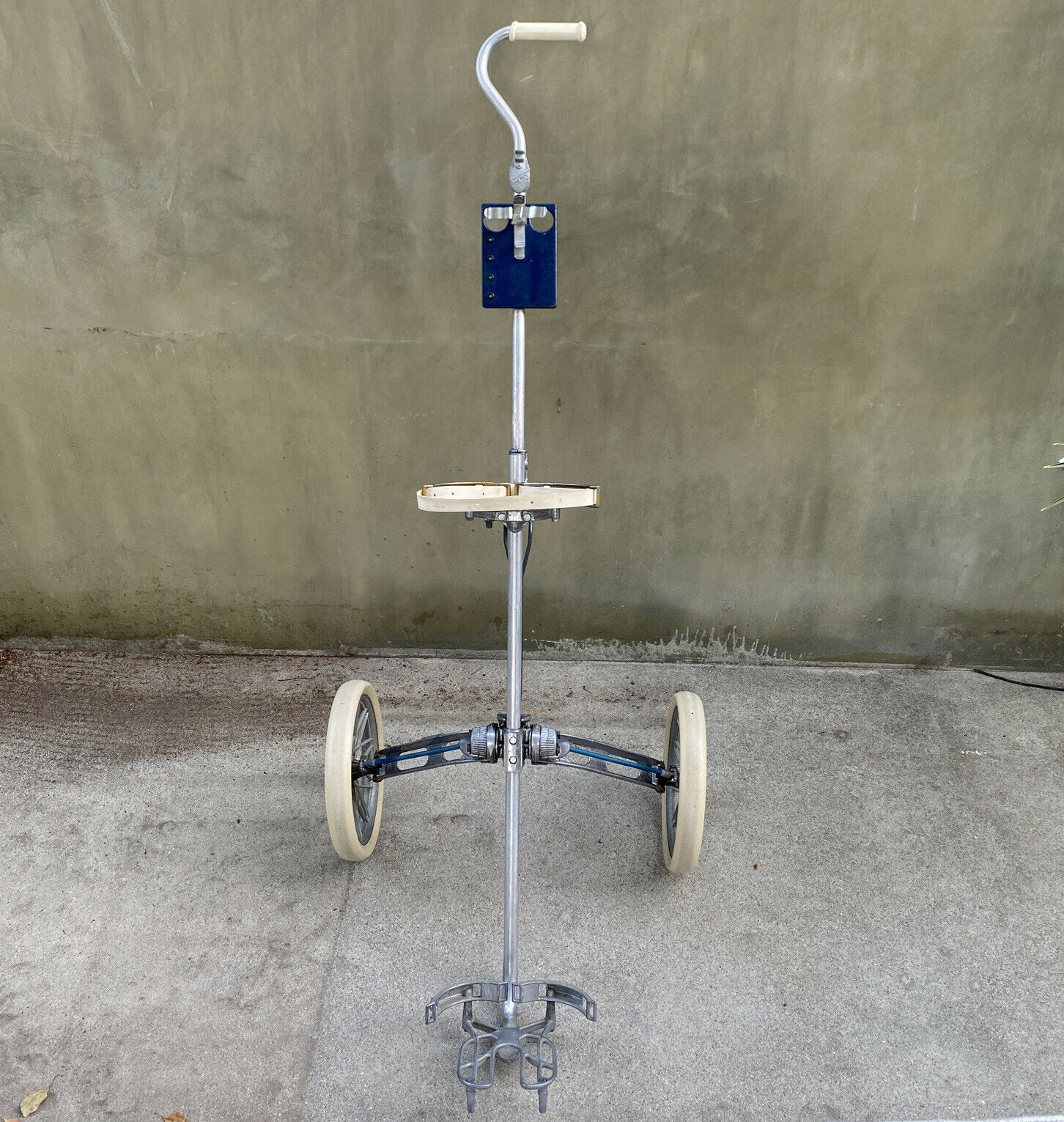 Vintage Browning Bag Boy Automatic Aluminum Golf Caddy MASTER Push Pull