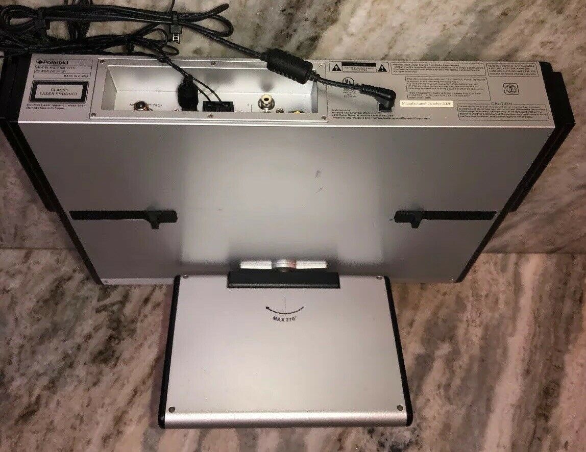 Polaroid FDM0715 7" LCD TV Under TV/Radio/DVD System w