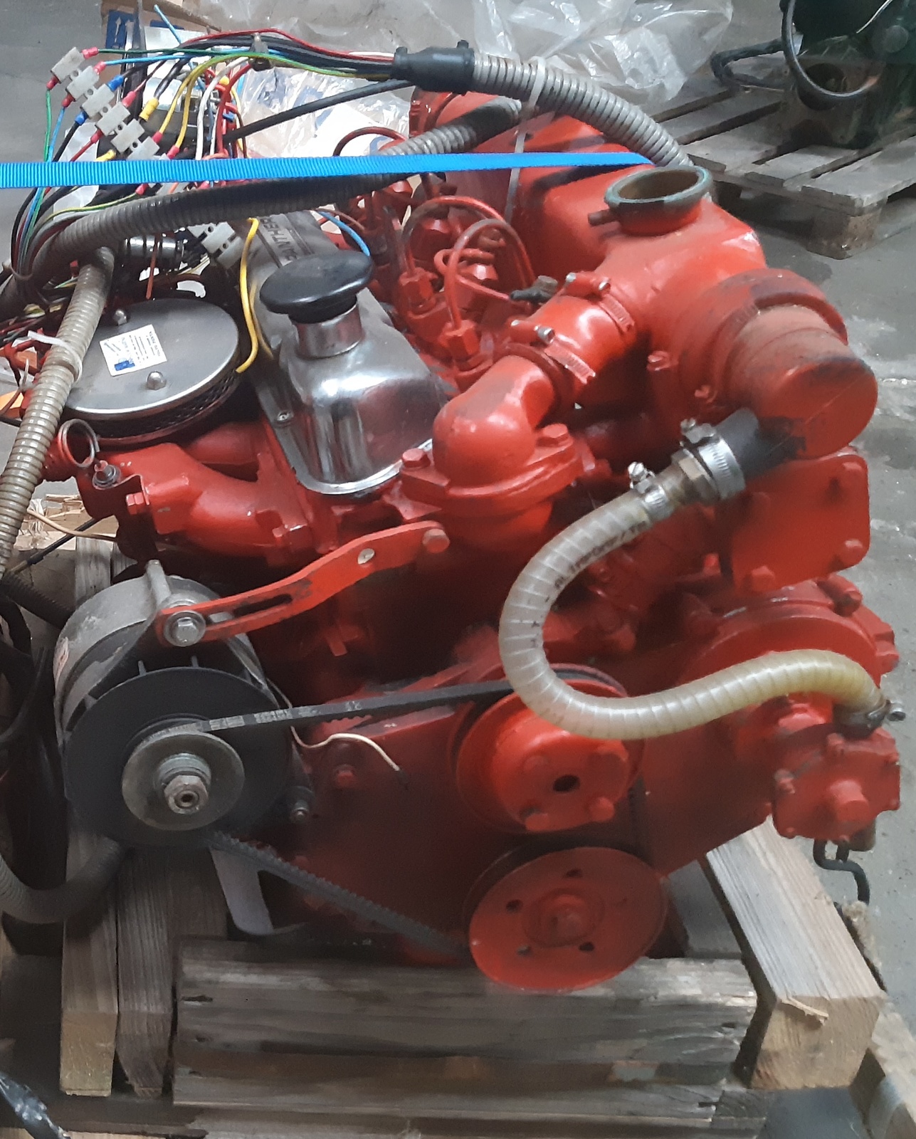 Ford Watermota Seapanther 30 HP inboard marine diesel engine freshwater ...