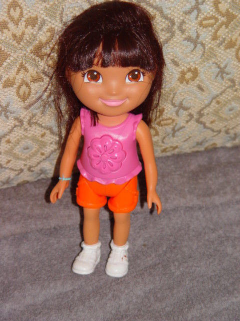 talking dora the explorer doll