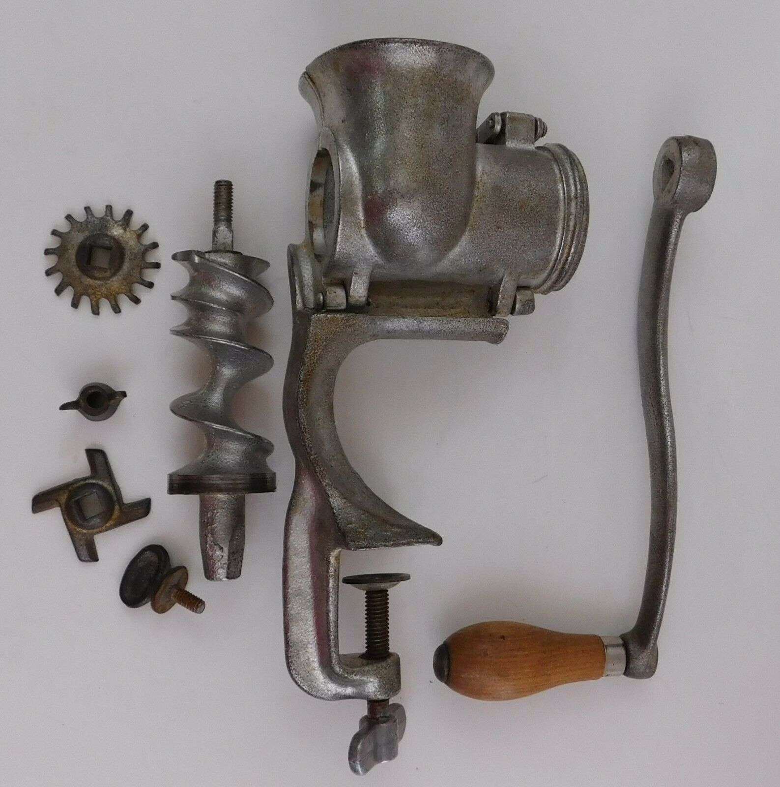 Universal No. 72 Meat Grinder Made in U.S.A. Vintage Kitchenware - Meat ...