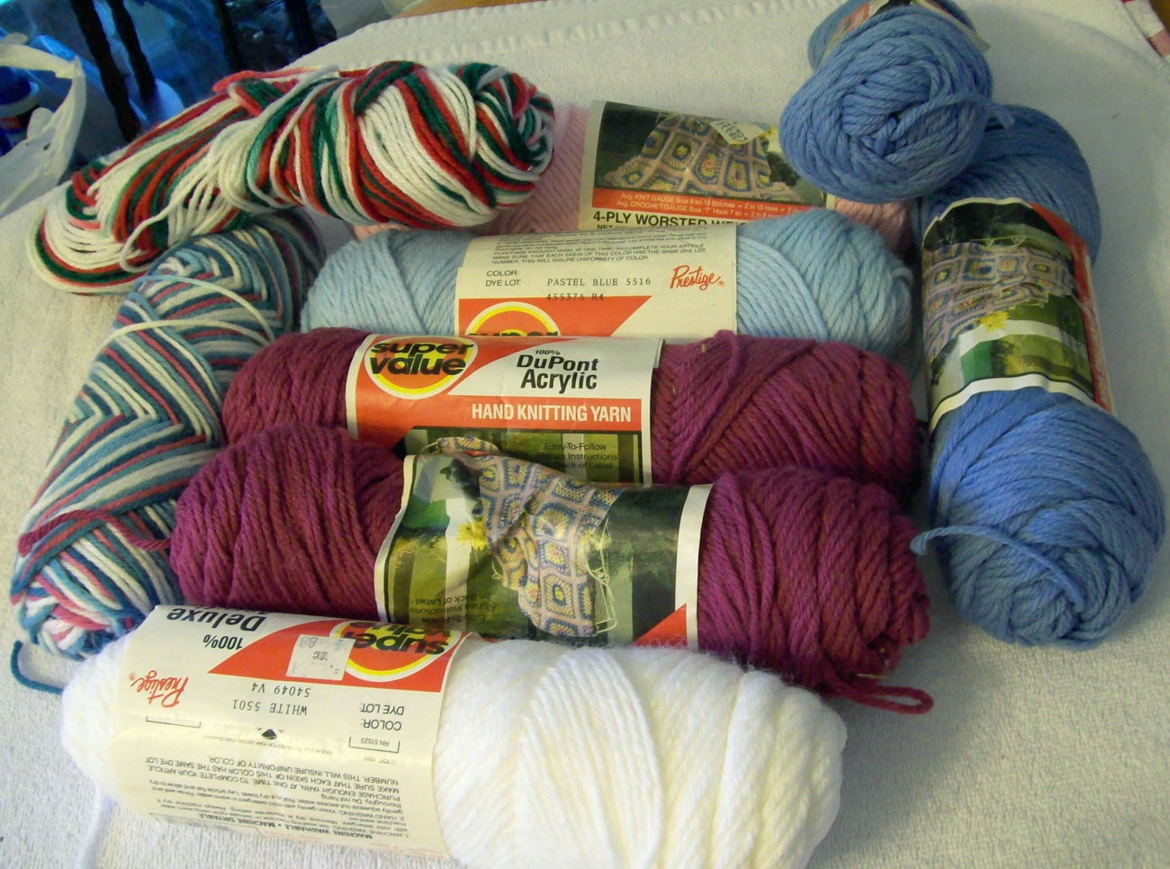 Prestige Super Value Dupont Acrylic Yarn Yarn