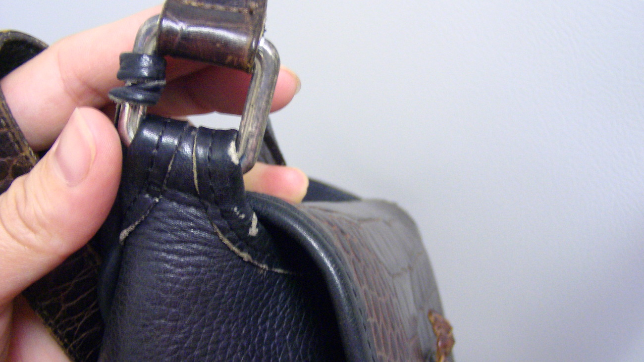 Brighton Medium Cross Body Black Brown Crocodile Leather Over Shoulder Bag - Handbags & Purses