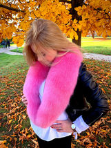 Arctic Fox Fur Stole 55' (140cm) Saga Furs Pink Fox Fur Boa Royal Collar Scarf image 2
