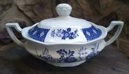 Vintage ROYAL STAFFORDSHIRE Ironstone CATHAY Covered Vegetable J&amp;G MEAKIN - $84.90