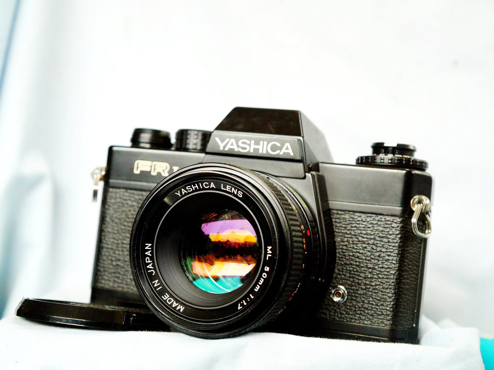 Yashica FR1 35mm SLR Camera c/w ML 50mm 1.7 Prime Standard Lens Nice