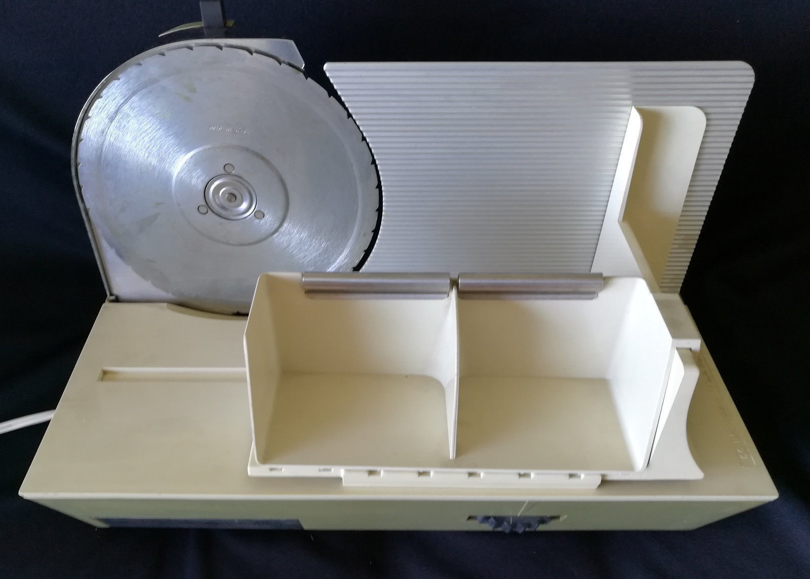 Vintage Rival Slice Crafter Precision Electric Bread Cheese Meat Slicer