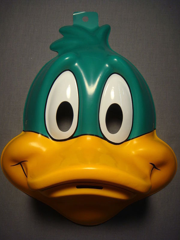 Primary image for TINY TOON ADVENTURES PLUCKY DUCK HALLOWEEN MASK PVC NEW