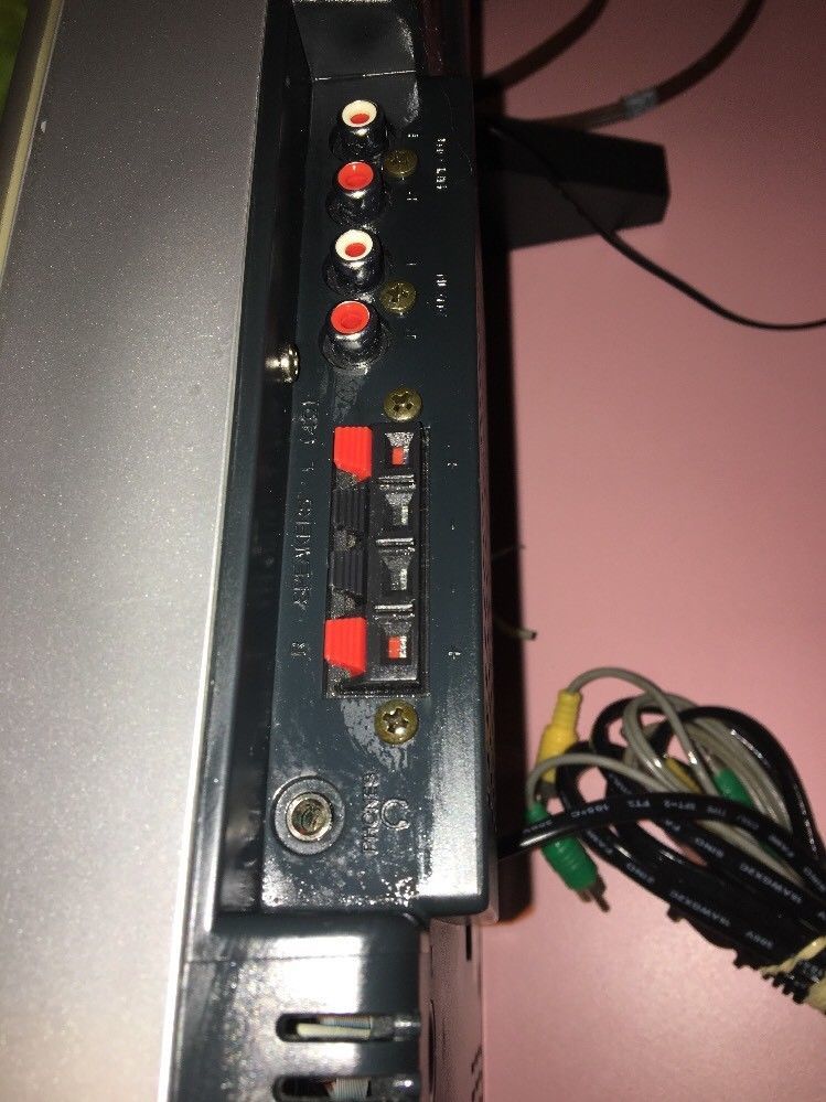 Emerson MS3105 Triple CD Player Linear 3 CD AM FM Wall Mount RARE CD