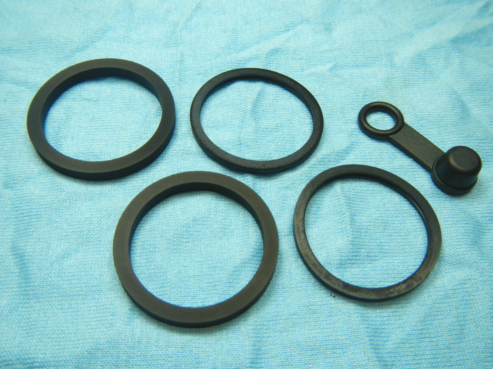 Yamaha Wolverine 350 1995-2009 Front Brake Caliper Rebuild Kit