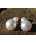 Haunted Jackie O Socialite RICHES WEALTH AND status pearl spell cast ear... - $12.00