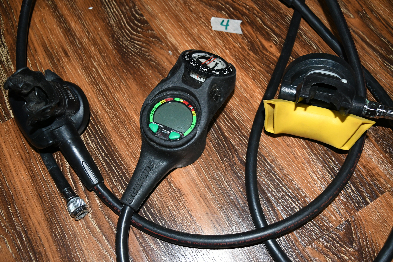 Oceanic Data Plus Regulator Set w Scubapro MK25 Octopus and gaugesRead