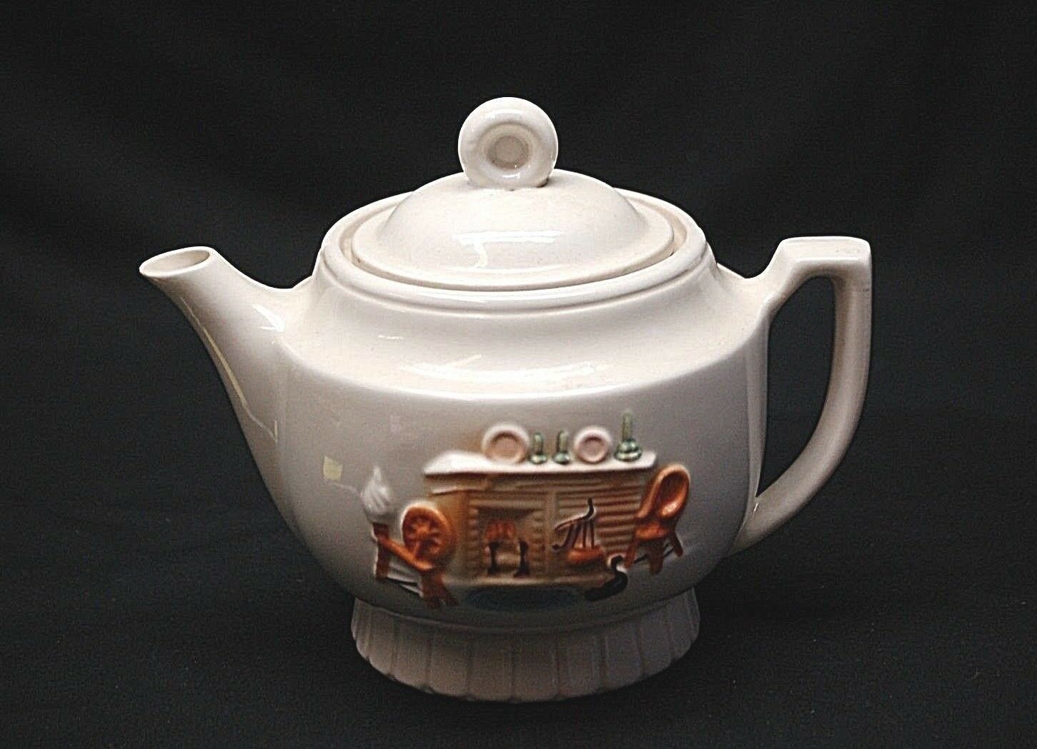 Old Vintage 1930's Porcelier Teapot Tea Pot Hearth Home Scene USA
