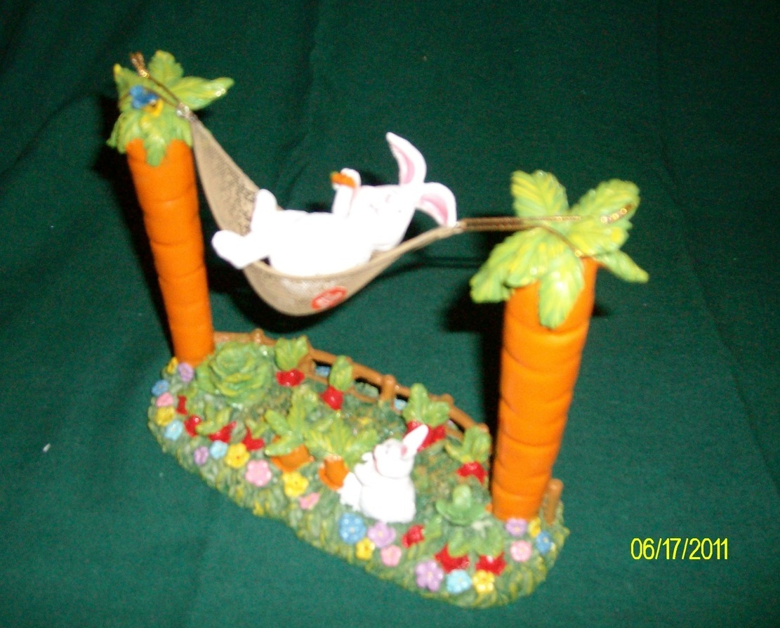 Bunny in Hammock Seasonal Bunnies, Rabbits