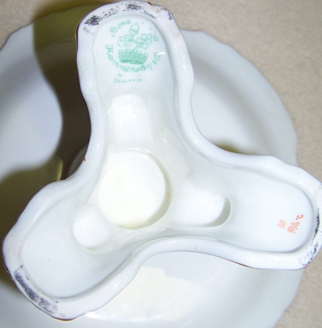 Hammersley bone china footed candy dish roses Collectibles