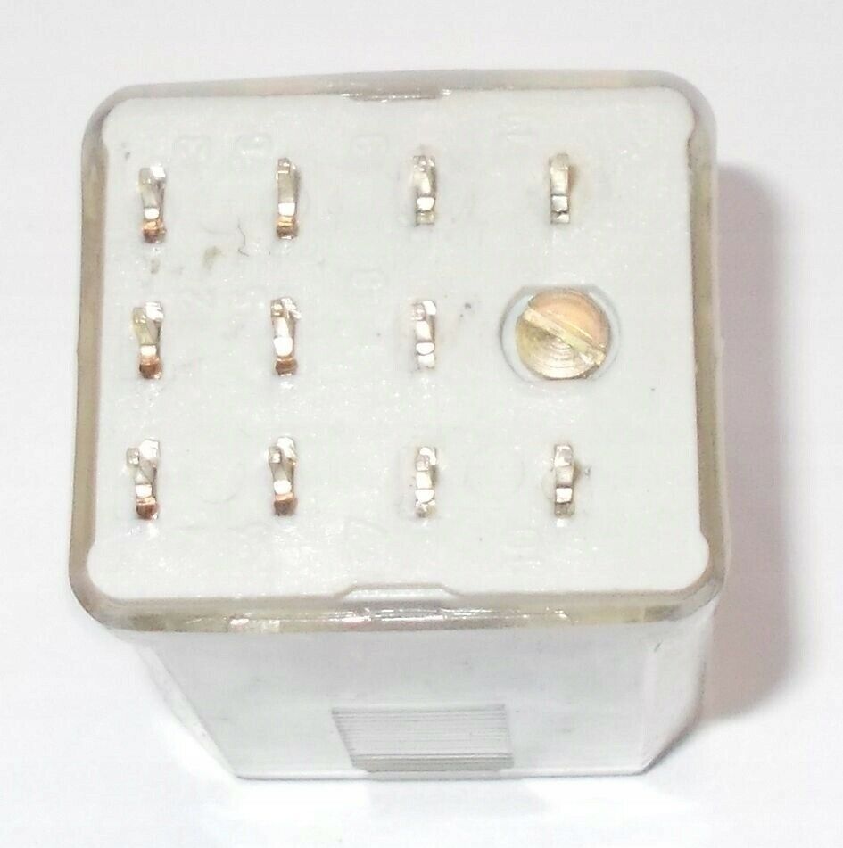 Relay R15 3PDT 10A 24V / 5 9340 General Purpose Relays
