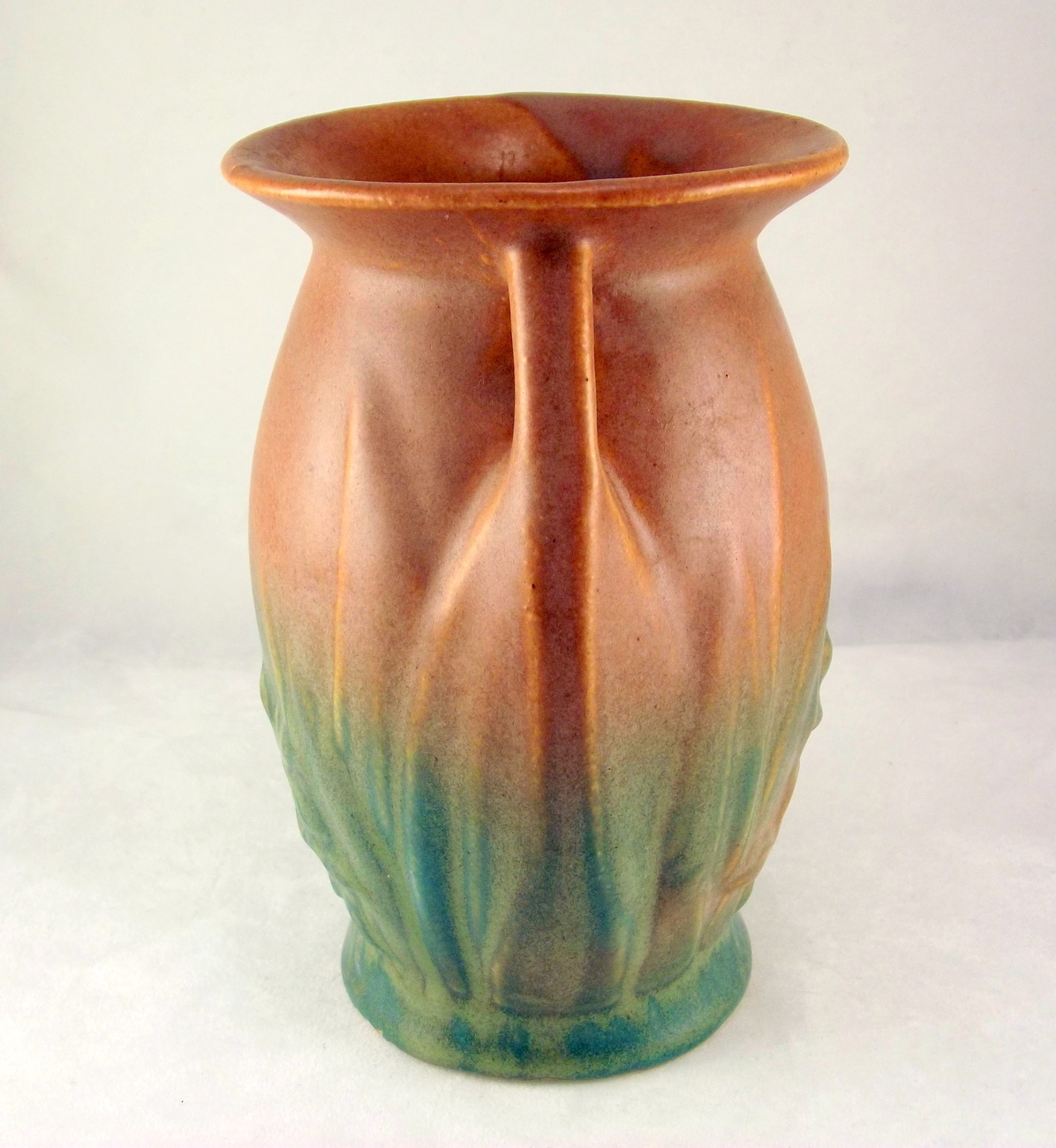 Nelson McCoy blended glaze Art Pottery vase matte brown and green McCoy
