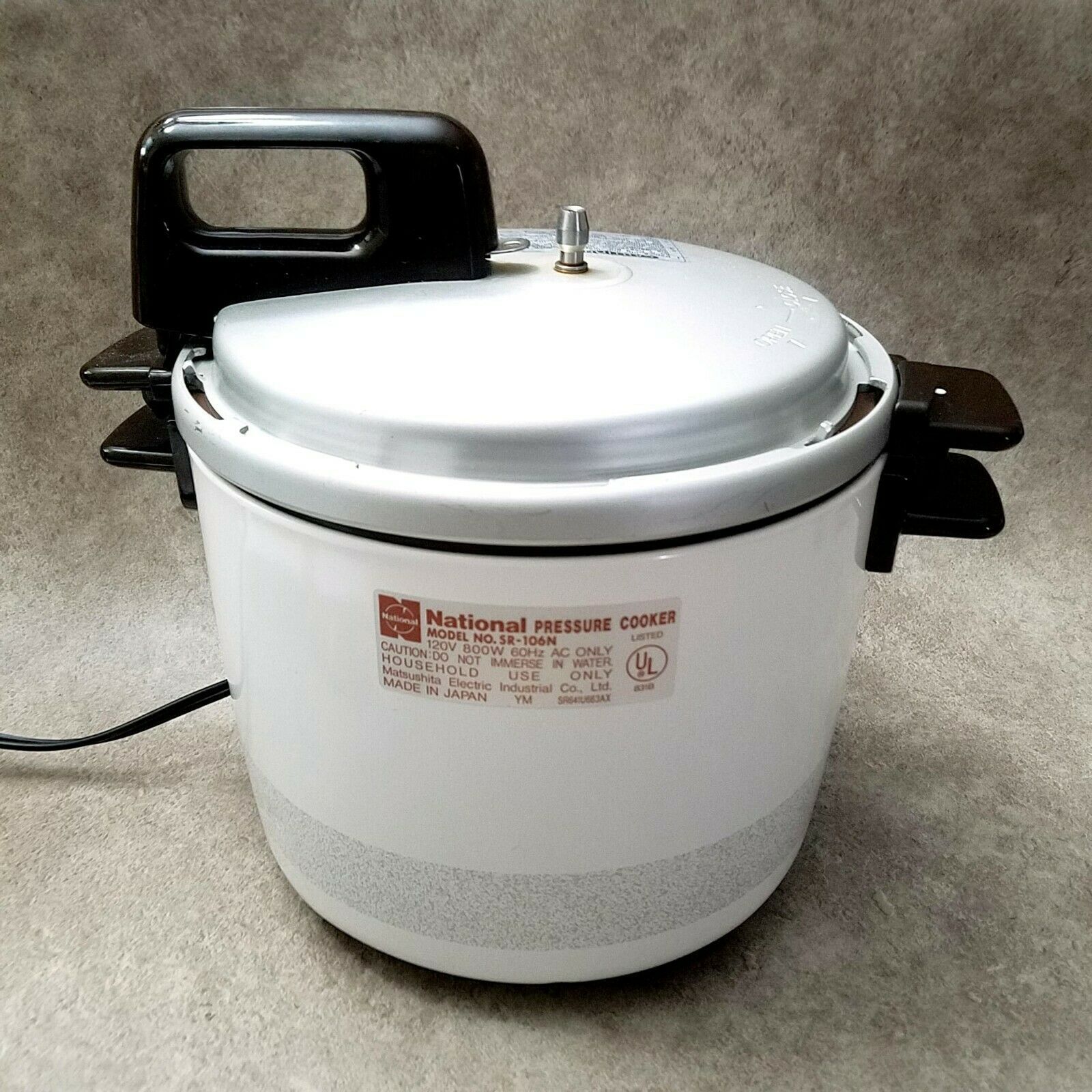 National SR106N Pressure Cooker 3.2 L Made in Japan Pressure Cookers