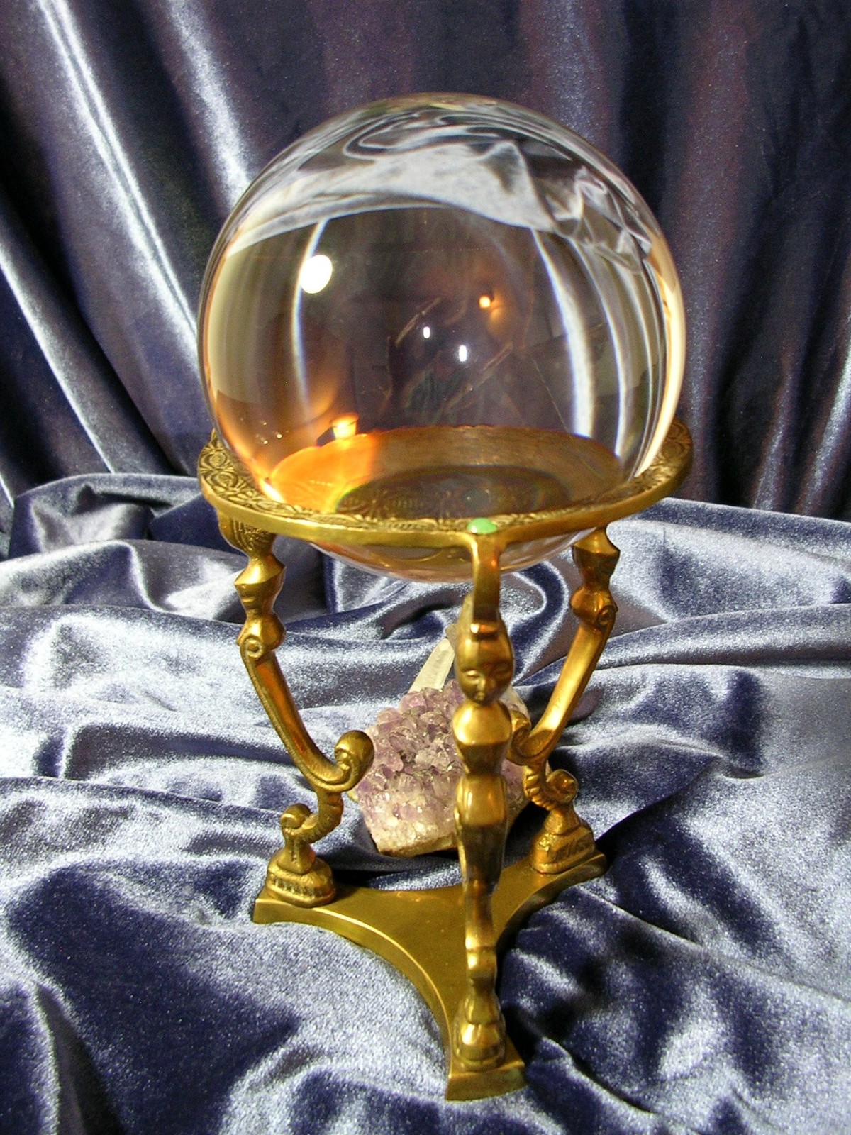 Psychic Oracle Crystal Scrying Ball Clear Visions of Past Present & Future! Jewelry