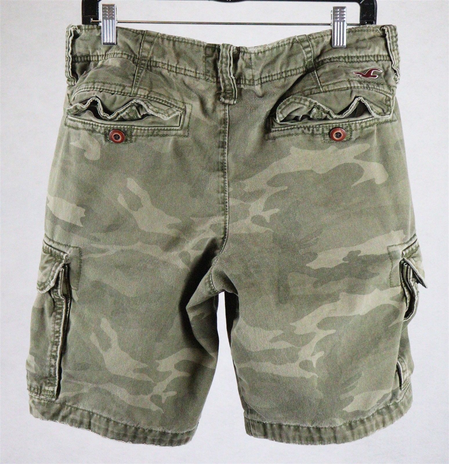 Hollister Mens Camo Cargo Shorts Tag Size 31 Camouflage, Measures 32 x ...