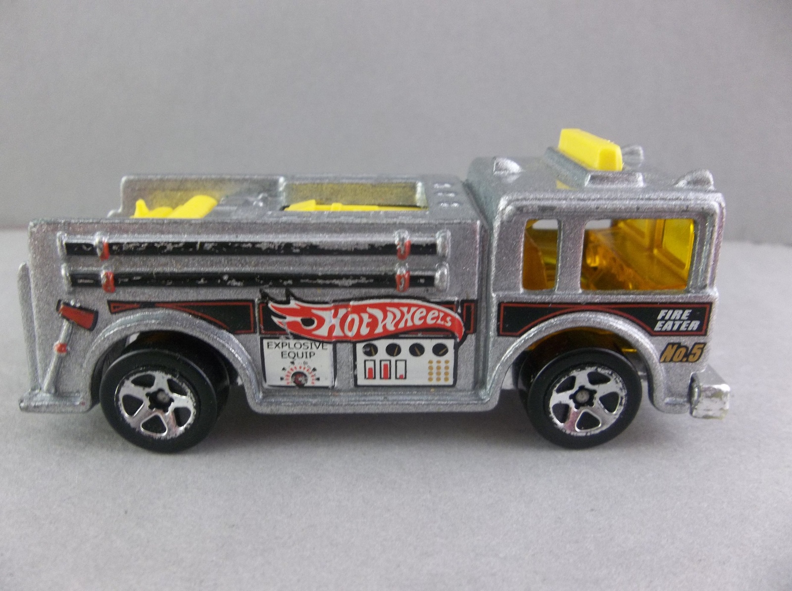 Hot Wheels 1976 Silver Yellow Emergency Fire Truck Diecast 